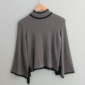 Joseph A Gray Turtleneck Sweater with Black Accents